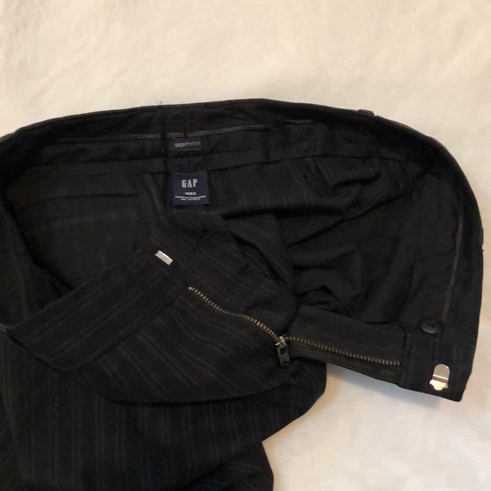Gap wide leg trouser with subtle pin stripe - Picture 7 of 7